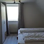 Im Reetdachhaus Apartament Oldersbek