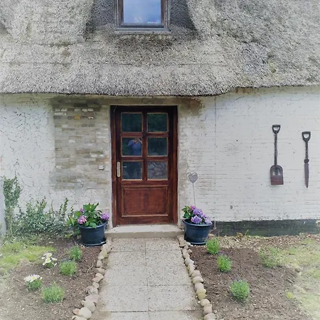 Apartman Im Reetdachhaus *